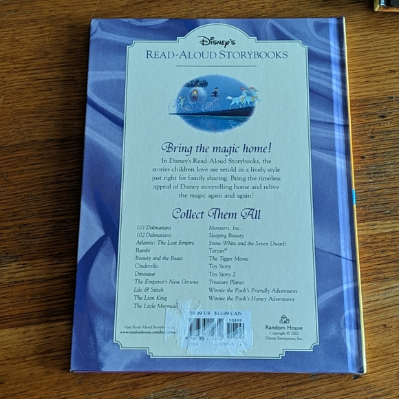 Disney Princess Read Aloud Storybook - Picture 2 of 6